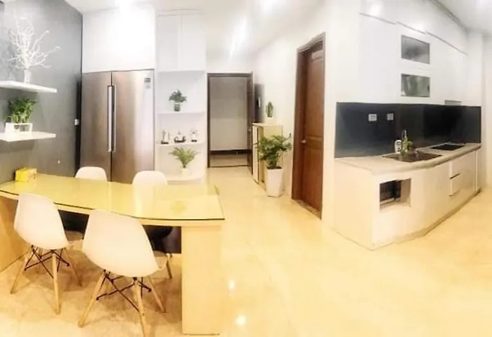 Greenhouse Homestay Apartahotel